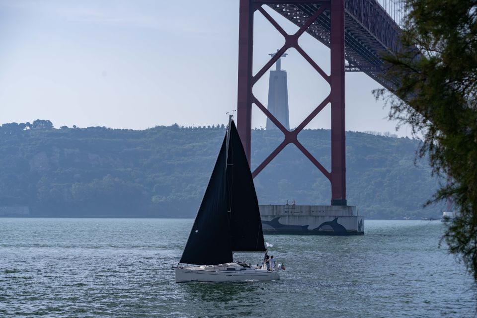 Lisbon: Private Sailboat Tour on the Tagus at Sunset - Key things I’d bank on before you book