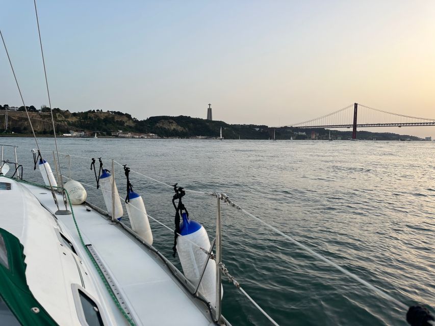 Lisbon: Private sailboat tours on Tagus River - Should you book this Tagus River sail?