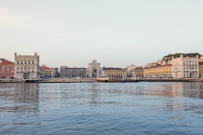 Lisbon Private Sailing Cruise with Locals - Price and Value: Is $165.22 Worth It for 2 Hours?