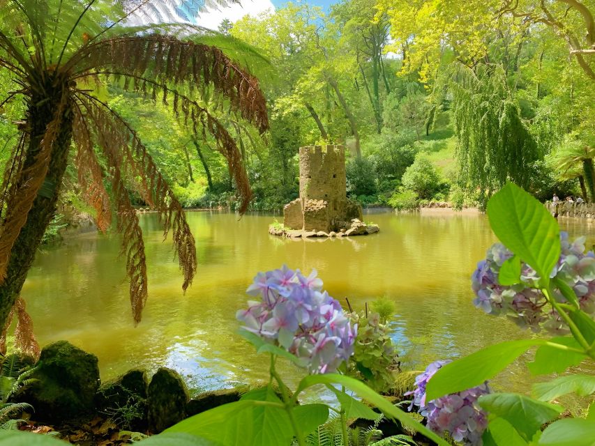 Lisbon: Private Sintra, Pena Palace, Cabo da Roca, & Cascais - Should you book Lisbon: Private Sintra, Pena Palace, Cabo da Roca, & Cascais?