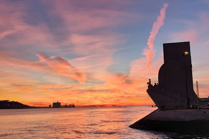 Lisbon Private Sunset Cruise - Welcome drinks, alcohol rules, and the no-food reality