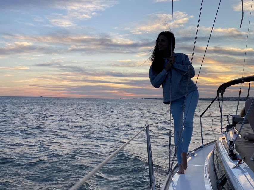 Lisbon: Private Tagus River Sunset Cruise on a Luxury Boat - Jerónimos Monastery and MAAT: the river gives you sharper angles