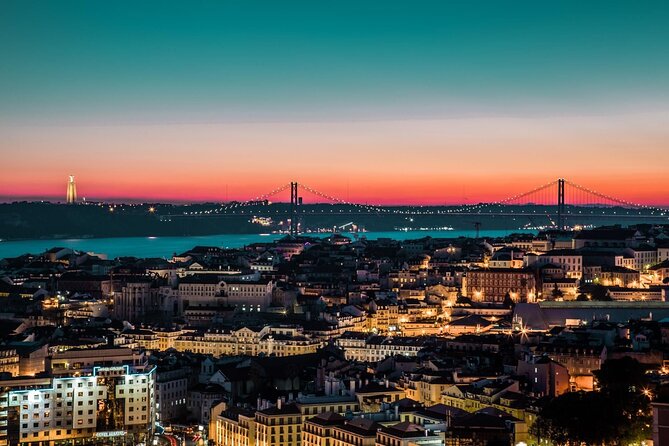 Lisbon Private Tour (2 Hours) by Electric Tuk Tuk - Stop-by-stop: how this route plays out