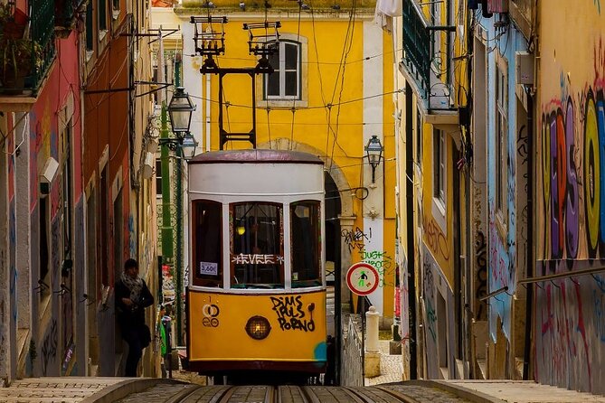 Lisbon Private Tour (2 Hours) by Electric Tuk Tuk - What you get from a good guide (not just facts)