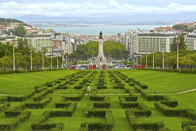 Lisbon Private Tour - Parque Eduardo VII: seven-hill views and the Portugal–England thread