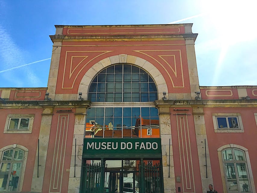 Lisbon: Private Tour by Tuk Tuk - Lisbon’s best views, served in the right order