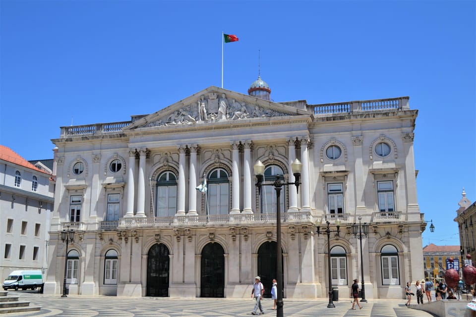 Lisbon Private Tour in Spanish - Praça do Rossio and Santa Justa Elevator: The Central Lisbon Combo