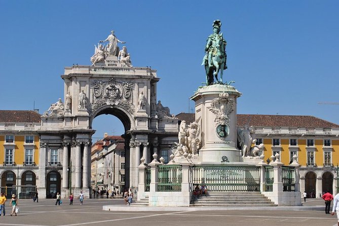 Lisbon Private Tour - The best introduction to the city - Praça do Comércio and the big-square orientation you’ll appreciate later