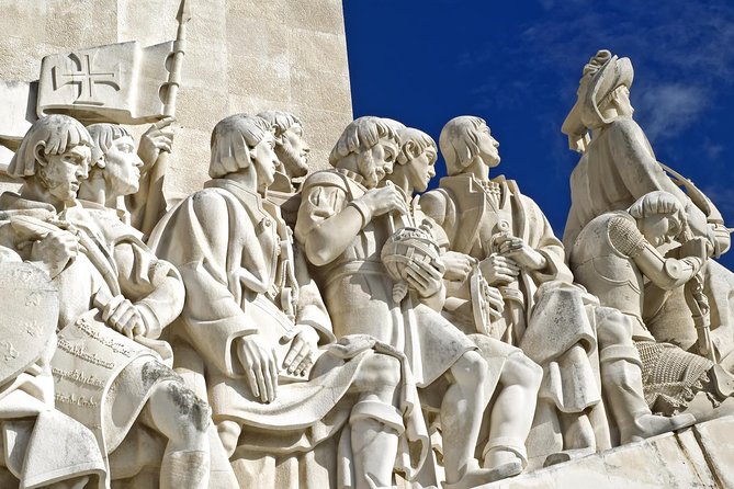 Lisbon Private Tour with Belém Neighborhood - Miradouro da Senhora do Monte and Castelo de São Jorge: views, then views again