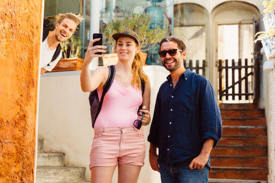 Lisbon: Private Tour with Locals – Highlights & Hidden Gems - How to get the most from a 3-hour walk