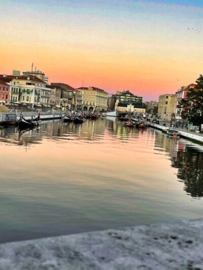 Lisbon: Private Transfer to Porto with stops until 3 cities - How the Stops Work: Pick 3 from Aveiro, Coimbra, Fátima, Óbidos, Nazaré