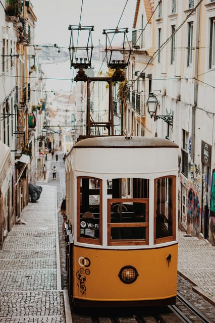 Lisbon: Private Walking Tour with a Local Guide - Lisbon Cathedral and Santo António de Lisboa: Quick Stops With Big Atmosphere