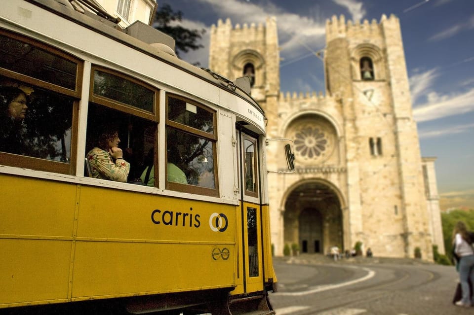 Lisbon: Private Walking Tour with a Local Guide - Included Tastings: Ginginha and Codfish Cake