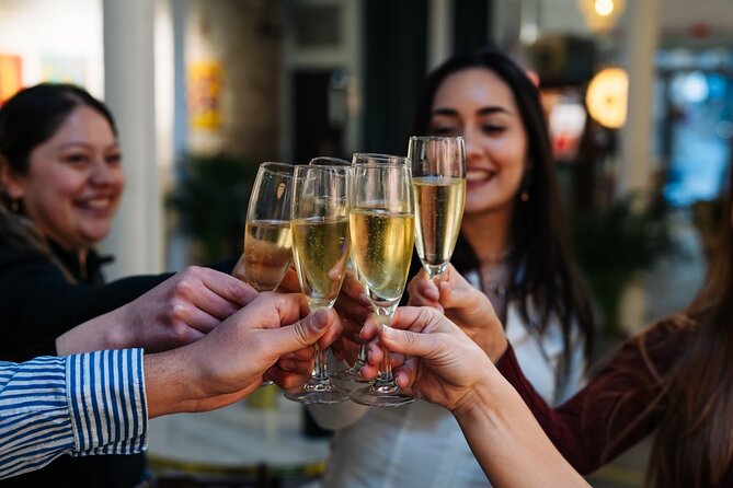 Lisbon Pub Crawl Walking Tour with Drinks Included - Meeting new people without forcing it