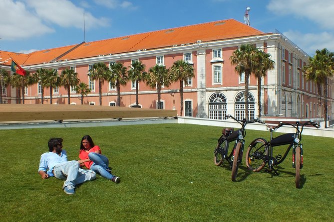 Lisbon Regular or Electric Bike Rental - Baixa and the Tagus to Belém: how to make the long ride feel easy