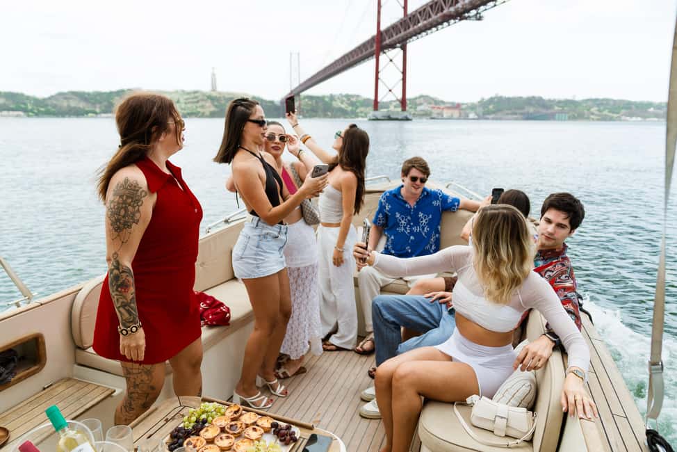Lisbon: Relax in the Waves - Open Bar and Snacks at Sunset - Jerónimos Monastery and Belém Tower at Sunset Light