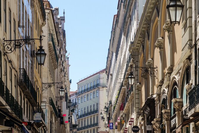 Lisbon Revelation Tour - Praça da Figueira and the small plazas that shape the day