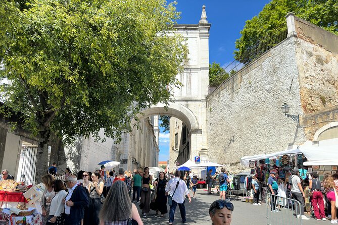 Lisbon Royal Views Small Group Tour with St George Castle Entry - How the Tour Moves: A Tight 2-Hour Plan With a Castle Finale