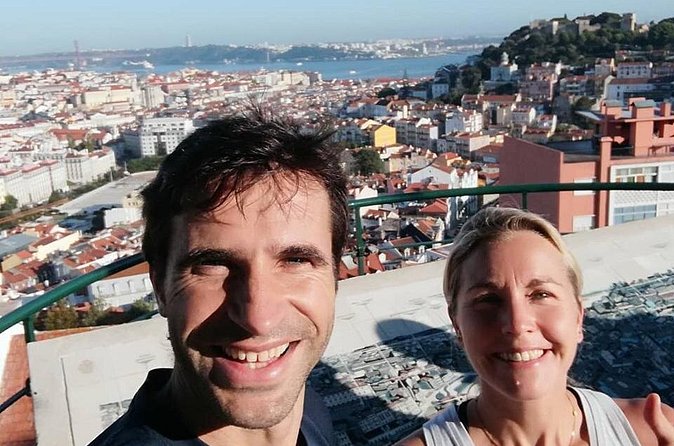 Lisbon Running Tour - Miradouro das Portas do Sol: closing the loop on views