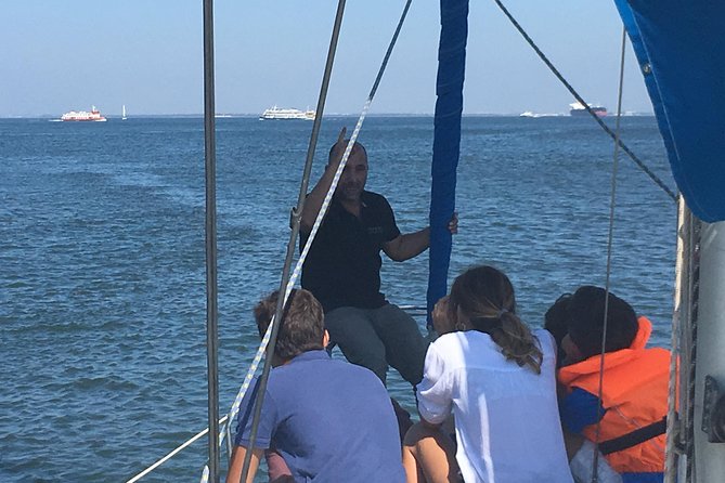 Lisbon Sailing Day Cruise with wine & snacks - Key things I’d bookmark before you go