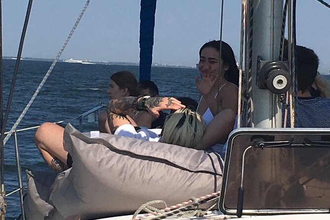 Lisbon Sailing Day Cruise with wine & snacks - Wine and snacks: what onboard comfort actually means