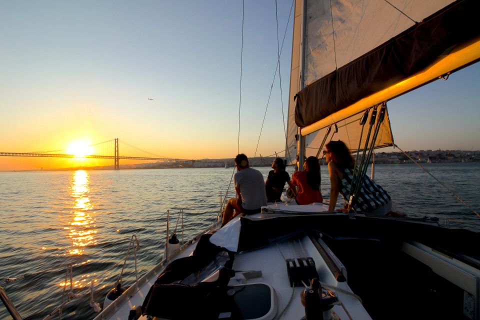 Lisbon: Sailing Tour with Wine and Snacks - Why a Tagus River sail feels like Lisbon, not a checklist