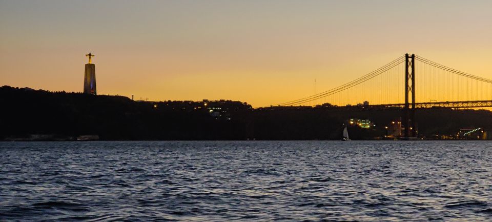 Lisbon: Scenic Day & Sunset Boat Tour with a Drink - Belém and the Age of Discovery sights, seen from a sailing angle