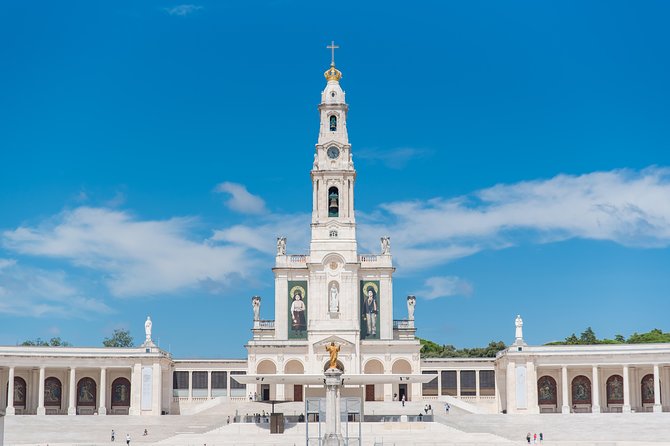 Lisbon: Shrine of Fátima Half Day Tour - Coach ride basics (and why they affect your whole day)