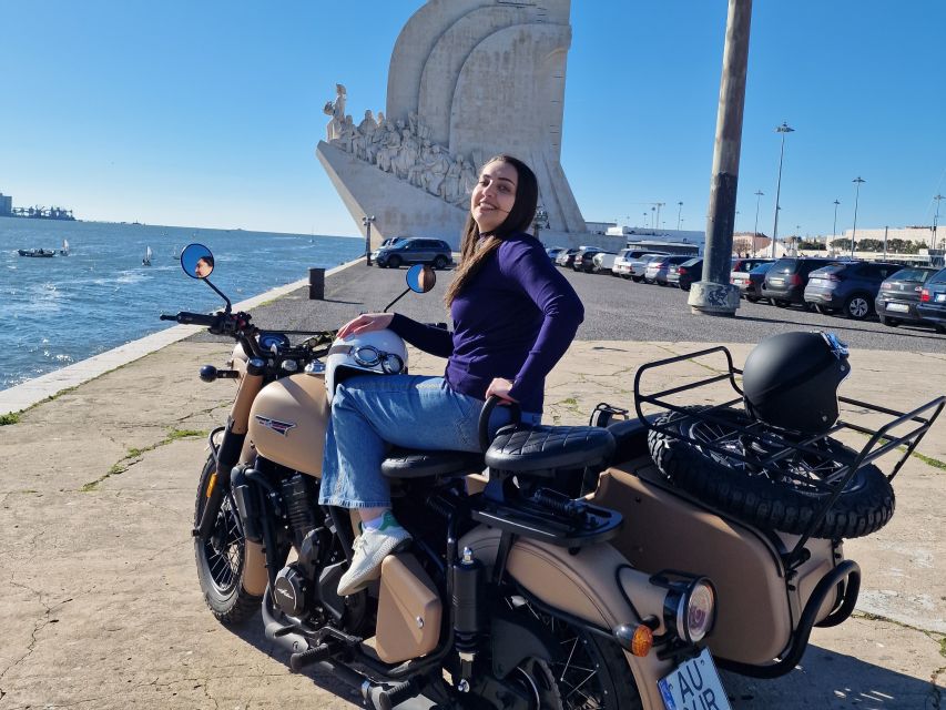 Lisbon: Sidecar Tour - The custom Lisbon route: Belém, Cathedral, Jerónimos, Alfama