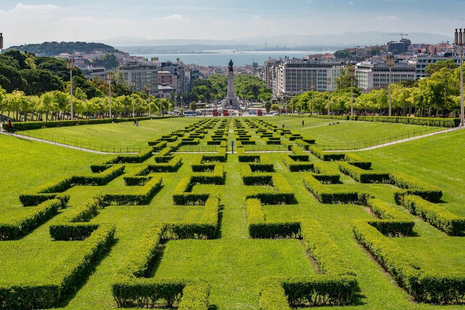 Lisbon & Sintra: Full-Day Private Tour - Lisbon Core: Eduardo VII Park, Rossio, Lisbon Cathedral, and Alfama