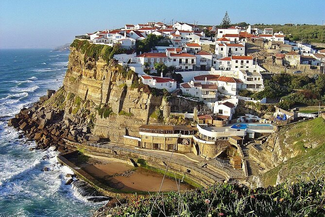 Lisbon: Sintra Monserrate Palace , Cabo da roca private tour - The return drive along the coast to Lisbon