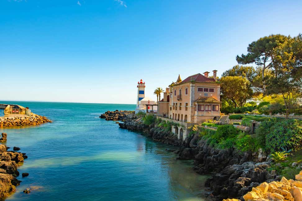 Lisbon: Sintra, Pena, Cabo da Roca Coast & Cascais Day Tour - Rossio 08:00 meetup: the one logistics detail you can’t ignore