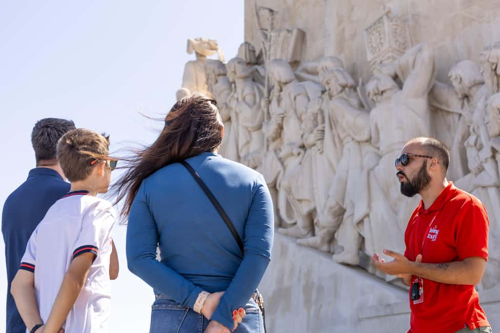 Lisbon: Sintra, Pena Palace, Belém, Cascais Small Group Tour - Pena Palace exteriors and Pena Park: where the views do most of the talking