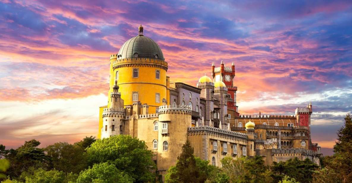Lisbon: Sintra, Pena Palace, Cabo da Roca & Cascais Day Tour - Pickup, comfort, and the private-vehicle advantage