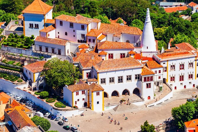 Lisbon: Sintra, Pena Palace , Cascais & Cabo Small Group Day Tour - Who this tour suits best (and who should consider alternatives)