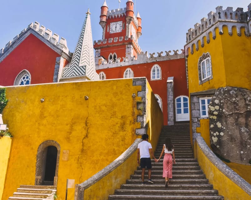 Lisbon: Sintra, Pena Palace & Cascais Guided Tour - Pickup in Lisbon: why the start time matters
