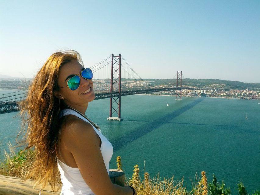 Lisbon: Sintra, Pena Palace, Quinta Regaleira, Cascais Tour - Sintra National Palace photo stop: what to expect with limited time