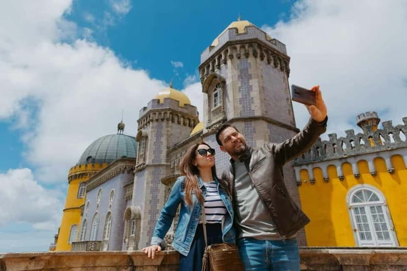 Lisbon: Sintra Tour with Optional Regaleira & Pena Gardens - Stop 1 in Sintra: quick free time to get your bearings