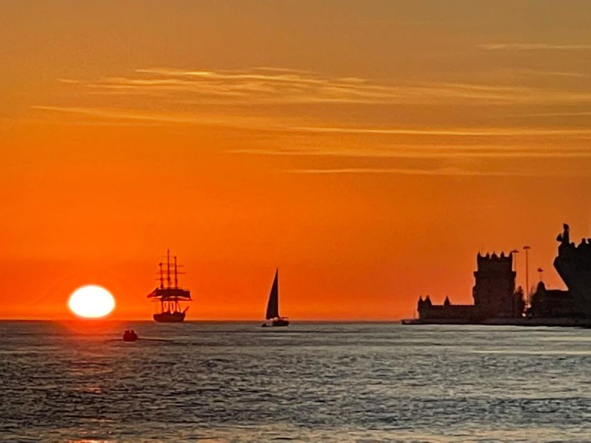 Lisbon Speedboat Sunset with Monuments Sightseeing - Who should book this Lisbon speedboat sunset tour