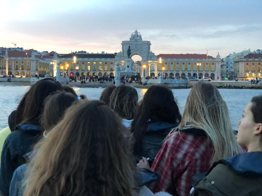 Lisbon Speedboat Sunset with Monuments Sightseeing - Should you book this tour?