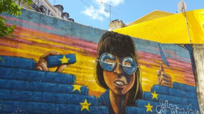 Lisbon: Street Art and Historical Walking Tour - The Street Art Walk Through Graça: Walls With Backstory