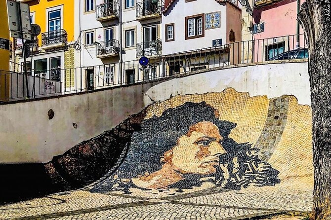 Lisbon Street Art - Private Guided Tour in a Electric Tuk Tuk - Key highlights worth your attention