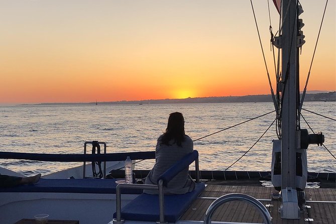 Lisbon Sunset Catamaran Cruise on the Tagus River - A Sunset Catamaran on the Tagus: The Real Value