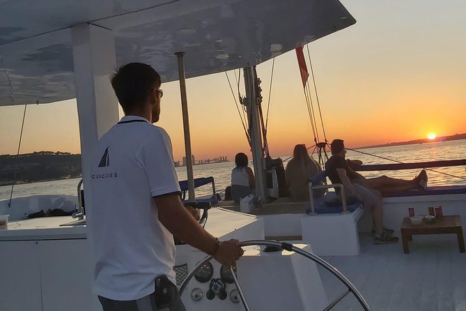 Lisbon Sunset Catamaran Cruise on the Tagus River - Getting There at Doca do Bom Sucesso (and Not Losing Your Evening)