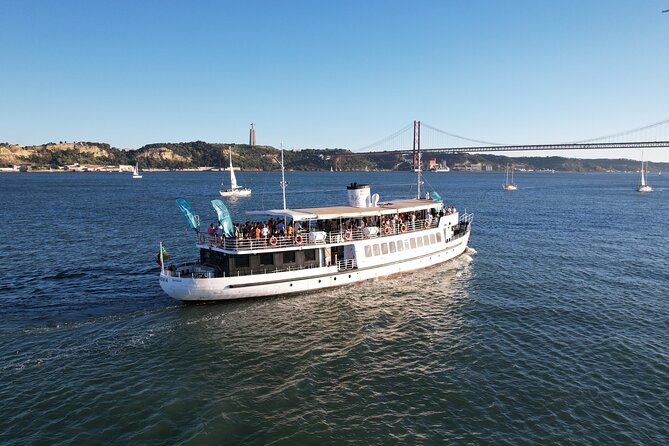 Lisbon: Sunset on board with music & drinks - Key Points to Know Before You Go