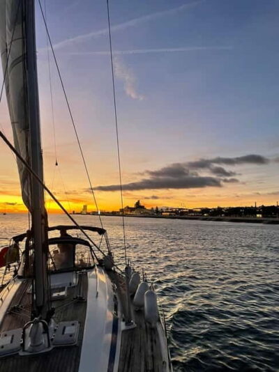 Lisbon: Sunset Sailing with Local Wine & Stunning Views - Meeting at Doca de Santo Amaro: Find Gate 1 Under the Bridge