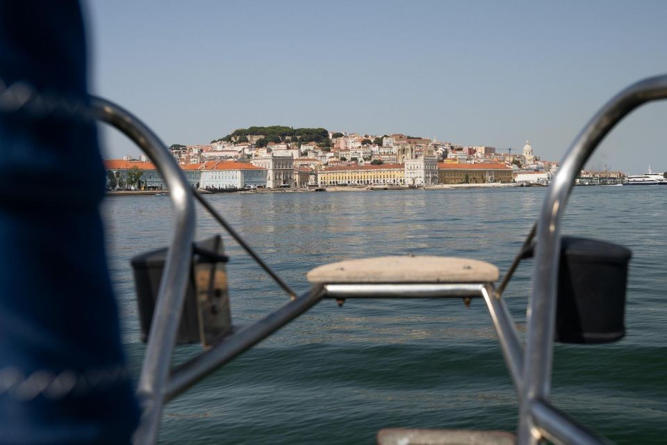 Lisbon: Sunset Sailing with Portuguese Wine and History - Who should book this sunset sail