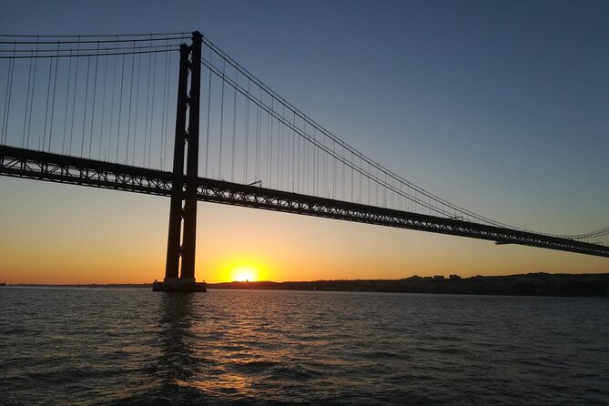 Lisbon: Sunset Sailing with Portuguese Wine and History - Price and value: what $49 gets you in real time