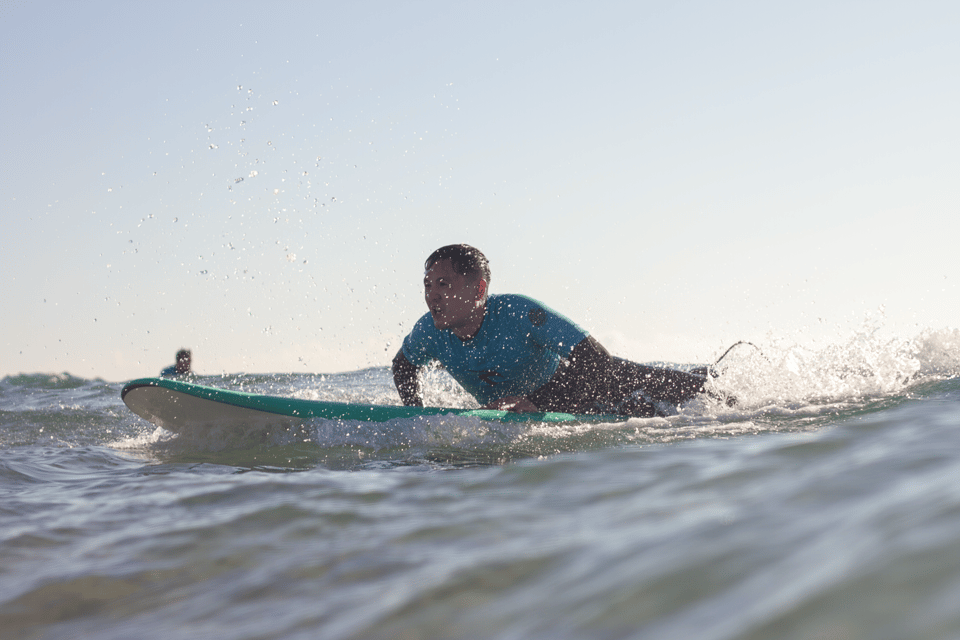 Lisbon Surf Class - After the waves: shower, de-wetsuiting, Hurley surf shop, and where to eat