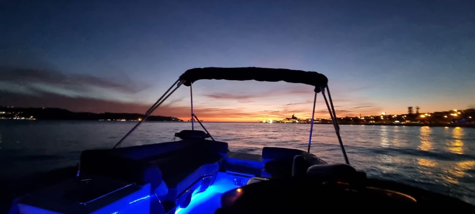 Lisbon: Tagus River Boat Sunset and Night Champagne Tour - A Lisbon Sunset You See From the Right Angle